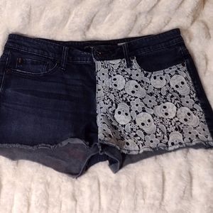 Lovesick Jean Shorts-Skull Crochet Detail - Size 11